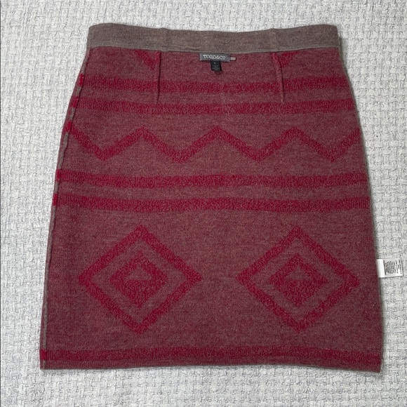 Toad & Co. Heartfelt Sweater Skirt Merino Wool Stripes & Diamonds Size Small - Picture 8 of 15